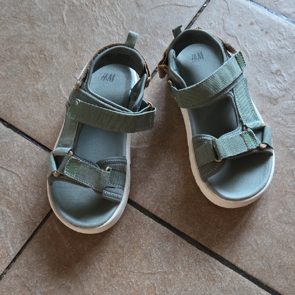 H&M Kids Green Strap Scuba Sandals